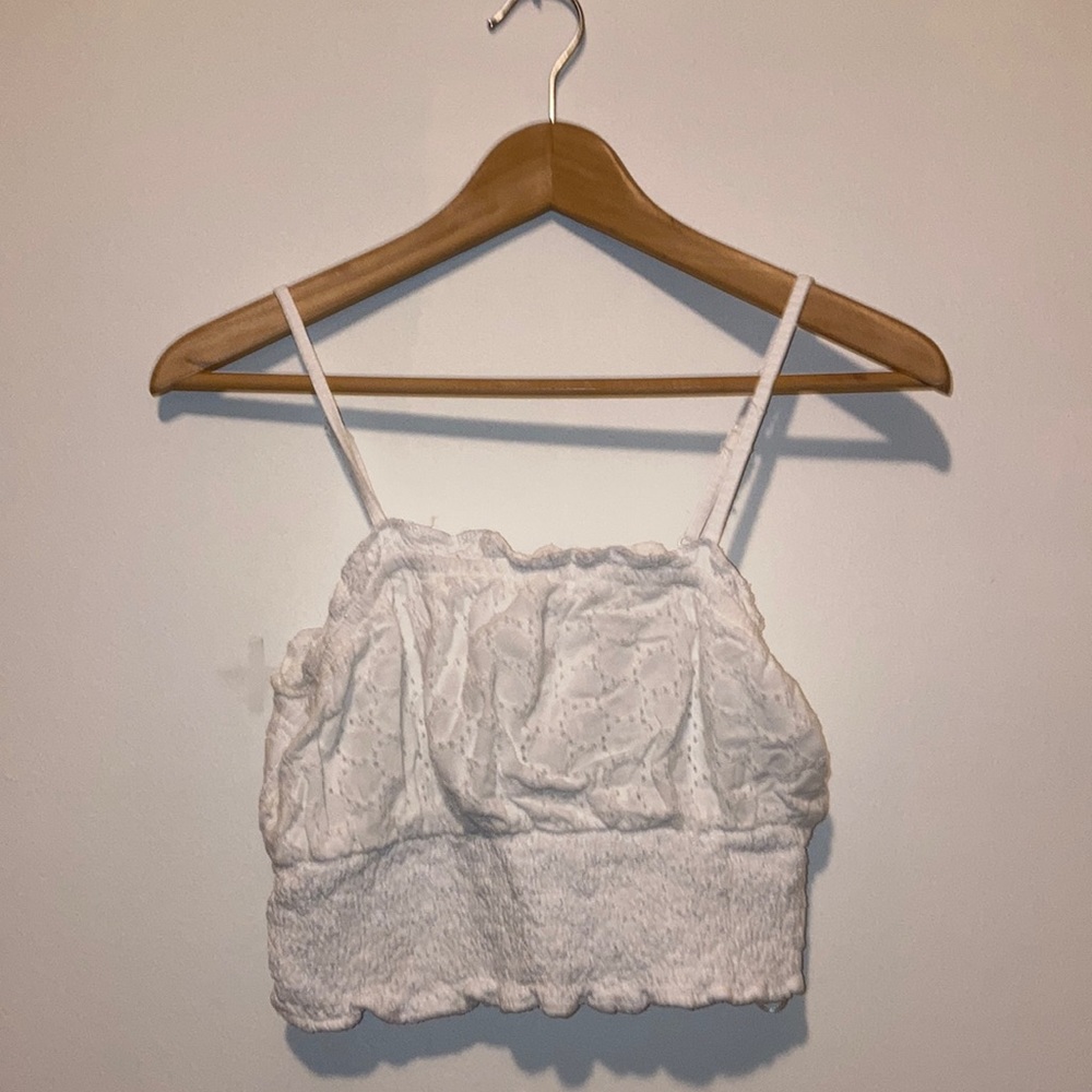 Lace Detail Cropped Top